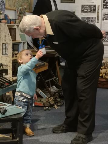 Young and old in the Wee Museum of Memory.jpg Young and old in the Wee Museum of Memory.jpg
